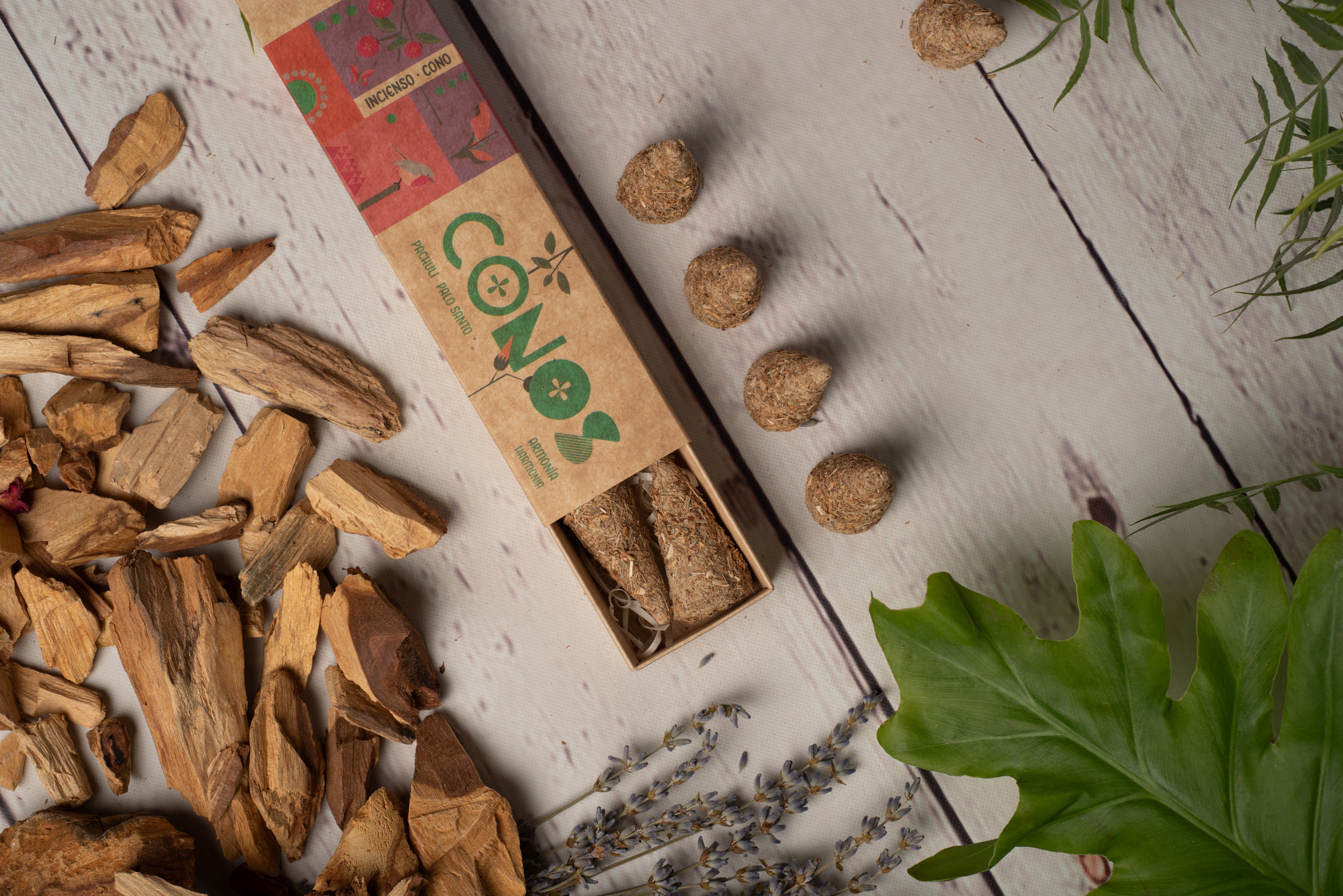Sagrada Madre Kūginiai Smilkalai – Pačiulis ir Palo Santo